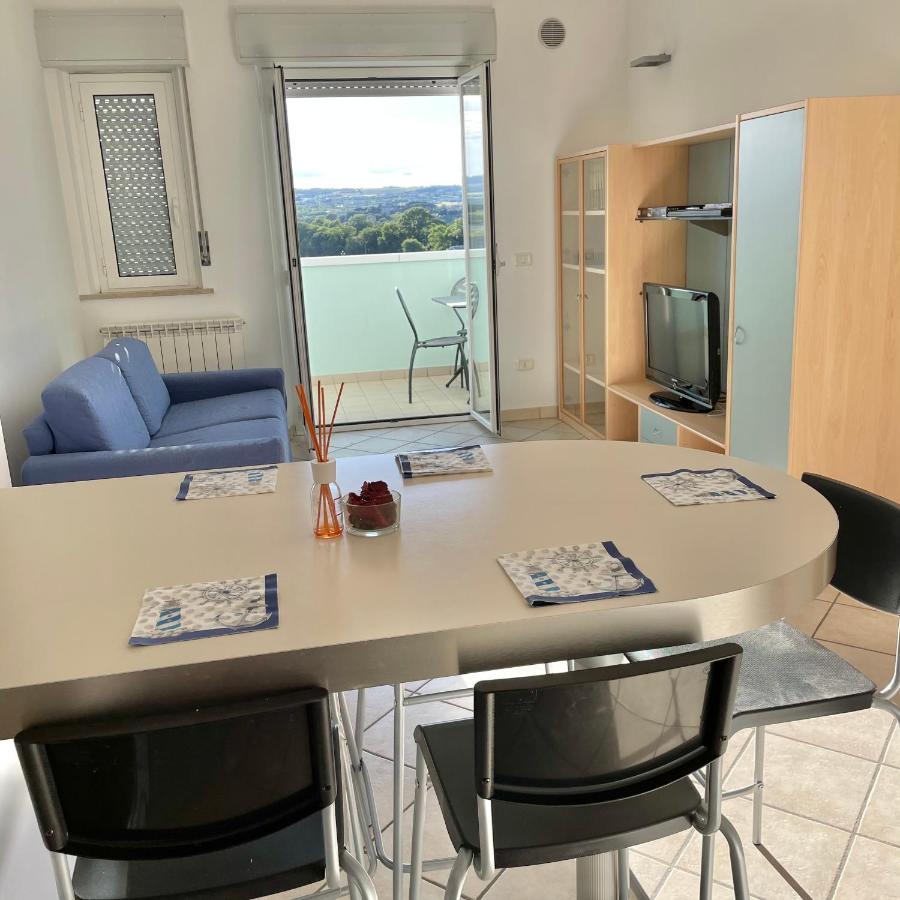 Apartament Oltre L'Orizzonte Fermo Zewnętrze zdjęcie