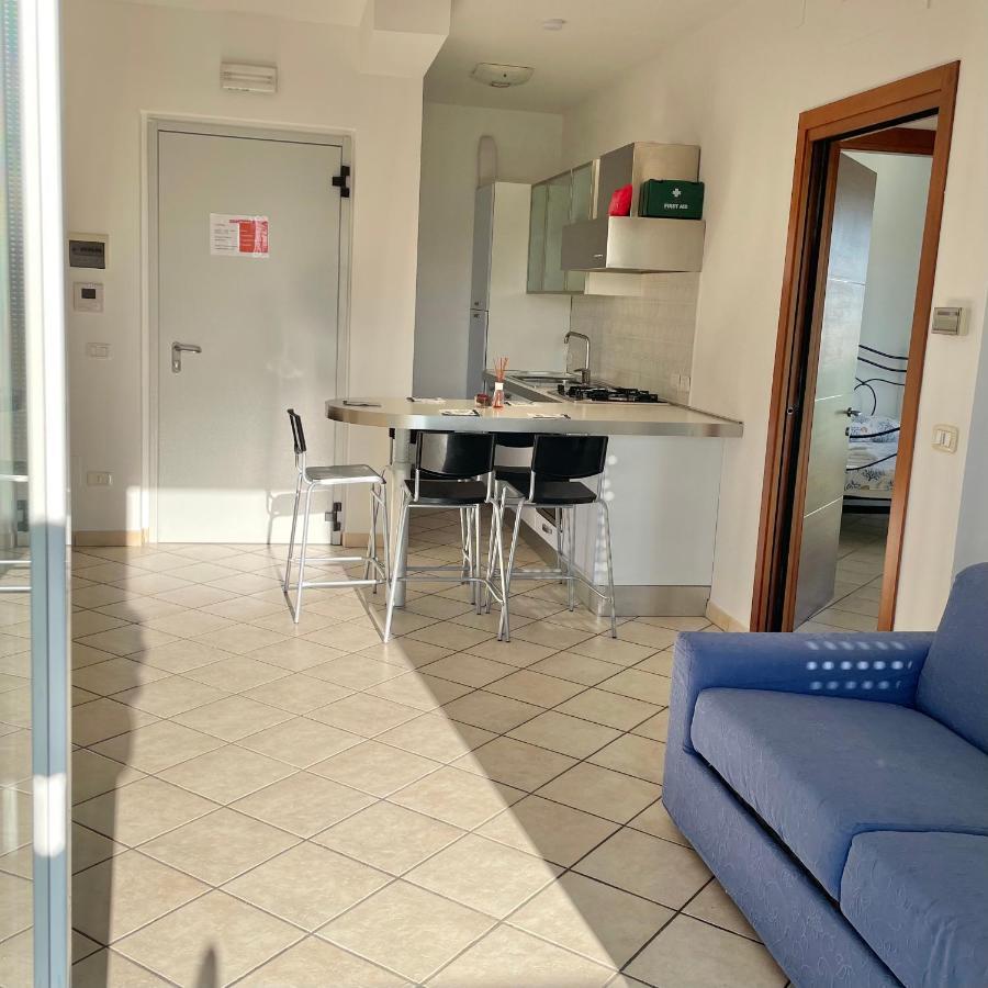 Apartament Oltre L'Orizzonte Fermo Zewnętrze zdjęcie